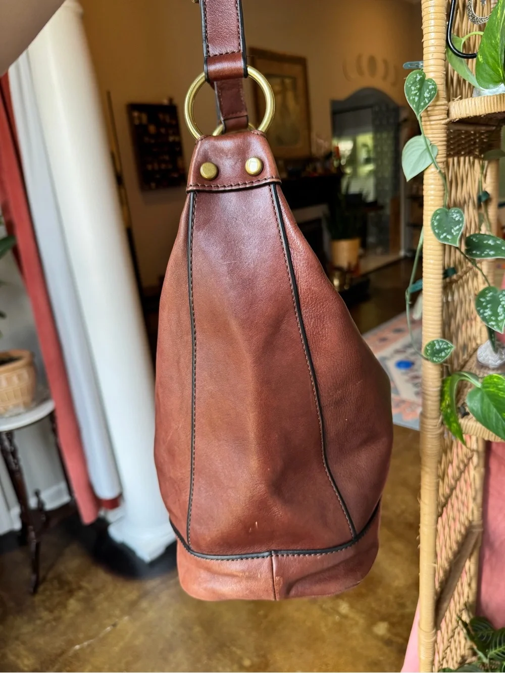 Fossil Maddox Leather Shoulder Bucket Bag - Perfect Condition